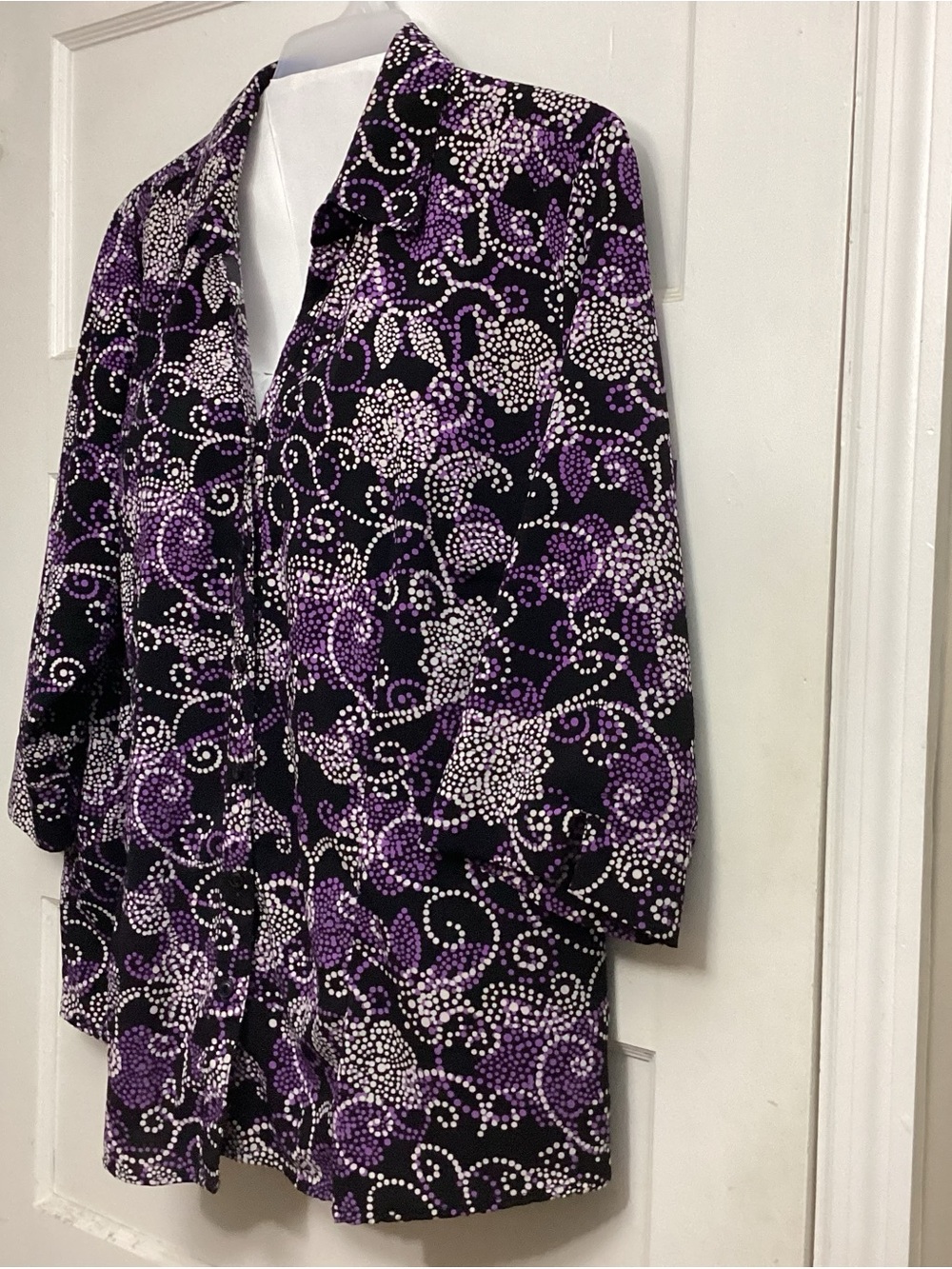 Women's Black & Purple Floral Polka Dot V-Neck Button Up Blouse Plus Size 2X